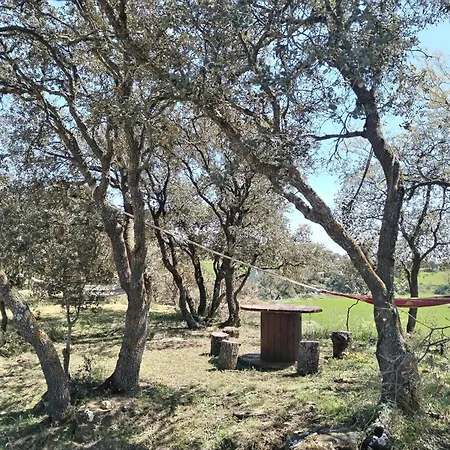 Masia Manonelles بيت للعطل