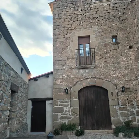 Masia Manonelles Holiday home *