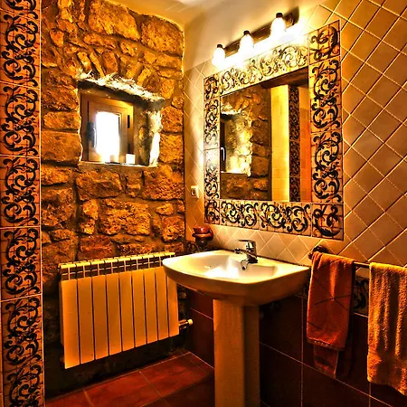 Holiday home Masia Manonelles